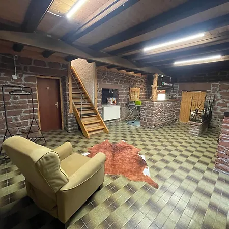 Hirschhaus Гостевой дом Вальд-Михельбах